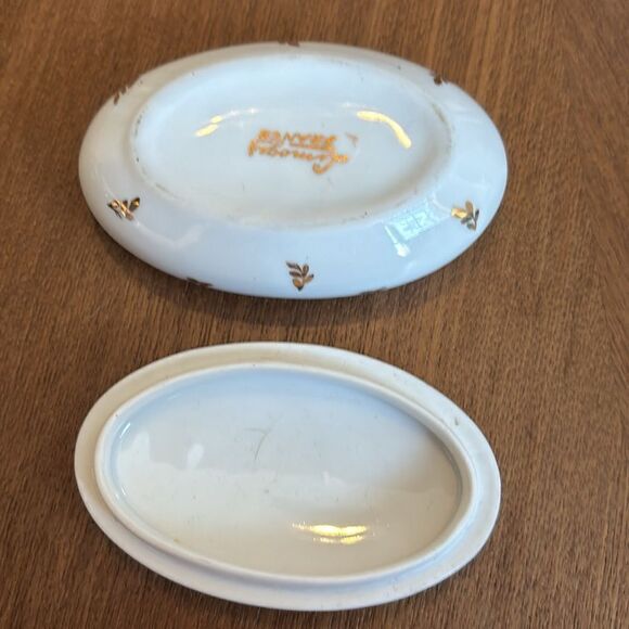 Vintage Rare Limoges  floral porcelain trinket box - Picture 5 of 7